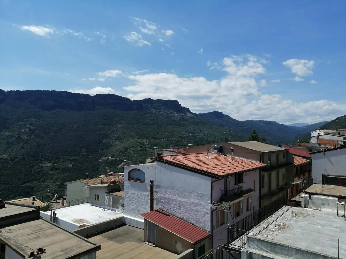 Gairo Sant'ElenaDa Zia Mariuccia公寓 意大利